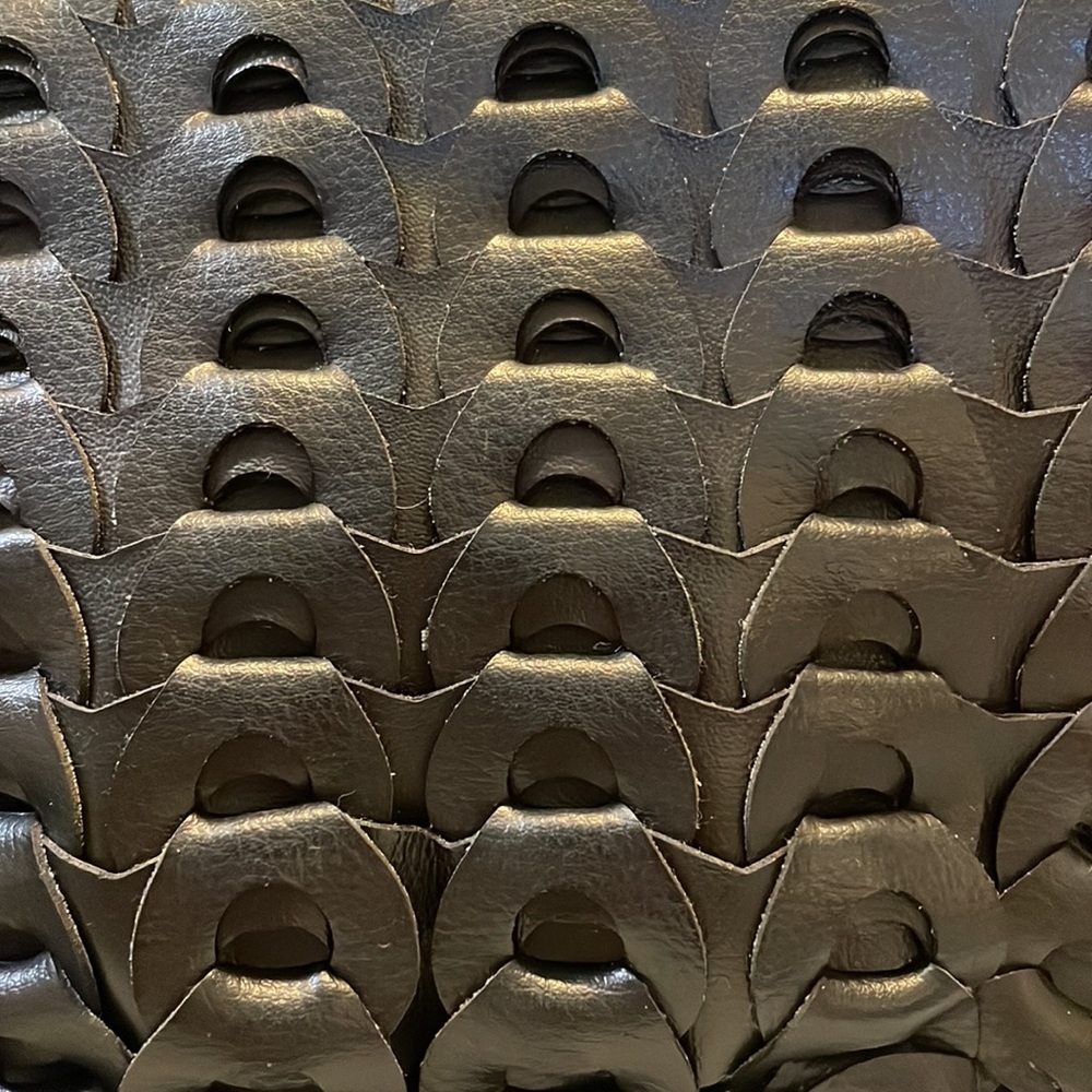 Black Woven Purse - Picture 4 of 9